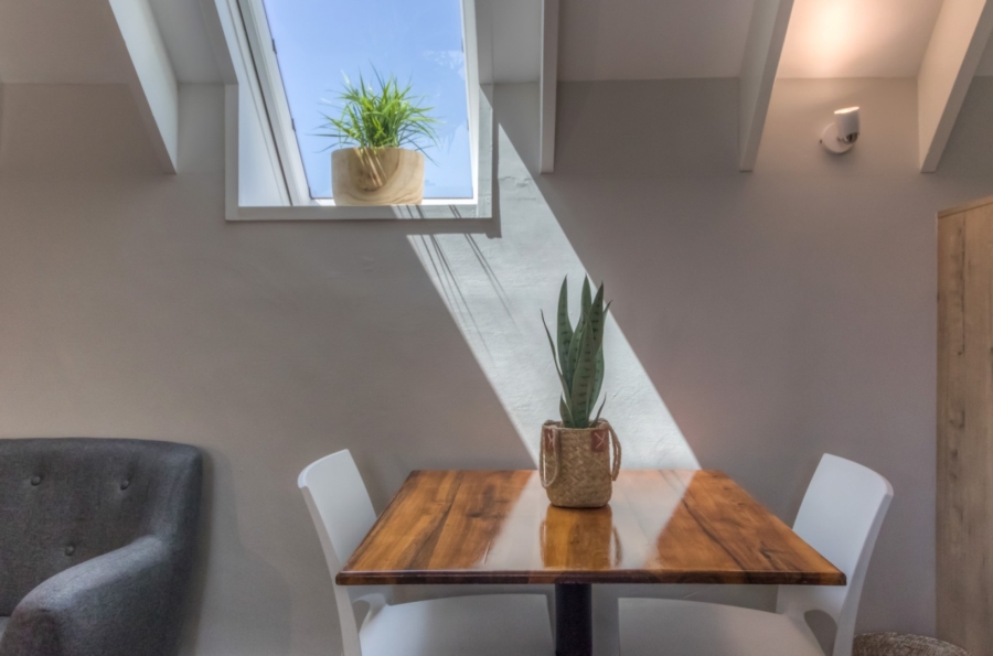 To Let 1 Bedroom Property for Rent in Paardevlei Western Cape